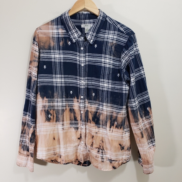 Orvis Tops - Orvis floral embroidered bleach dip dyed flannel shirt